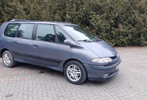 Renault Espace, 2001 год выпуска с двигателем Дизель, 15 000 BYN в г. Ивацевичи