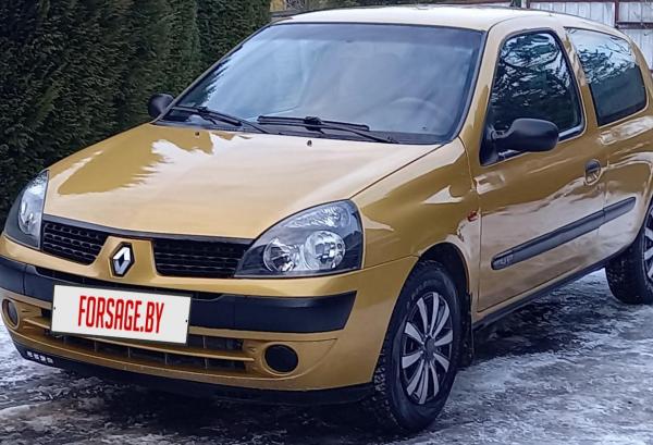 Renault Clio, 2002 год выпуска с двигателем Бензин, 10 800 BYN в г. Минск