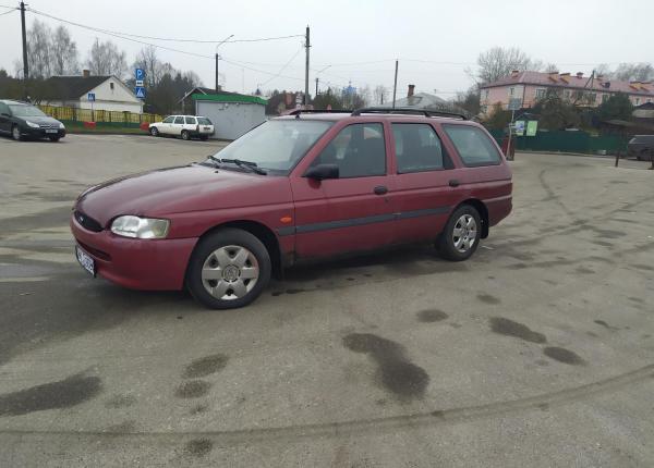 Ford Escort, 1997 год выпуска с двигателем Бензин, 5 120 BYN в г. Дзержинск