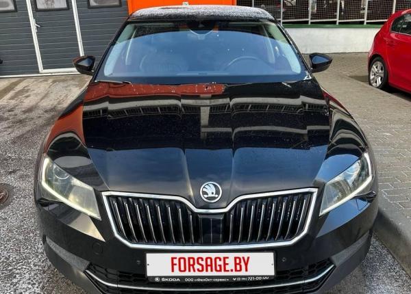 Skoda Superb, 2019 год выпуска с двигателем Бензин, 101 101 BYN в г. Минск