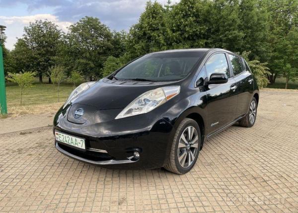 Nissan Leaf, 2013 год выпуска с двигателем Электро, 34 308 BYN в г. Минск