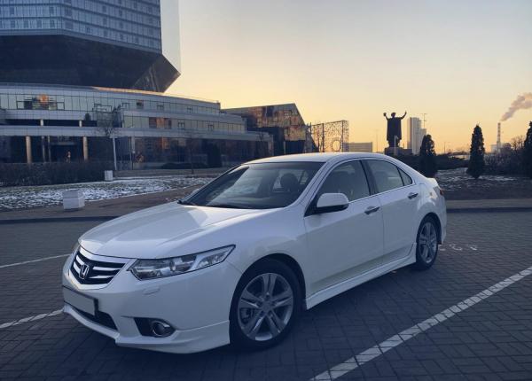 Honda Accord, 2011 год выпуска с двигателем Бензин, 42 384 BYN в г. Минск