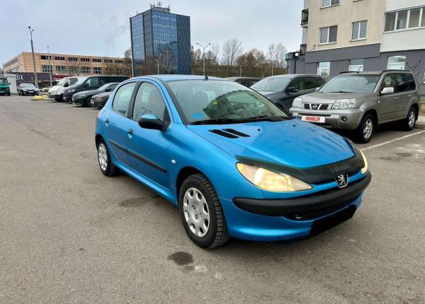 Peugeot 206, 2001 год выпуска с двигателем Бензин, 12 892 BYN в г. Минск