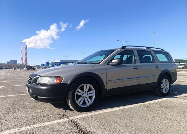 Volvo XC70, 2001 год выпуска с двигателем Газ/бензин, 21 167 BYN в г. Минск