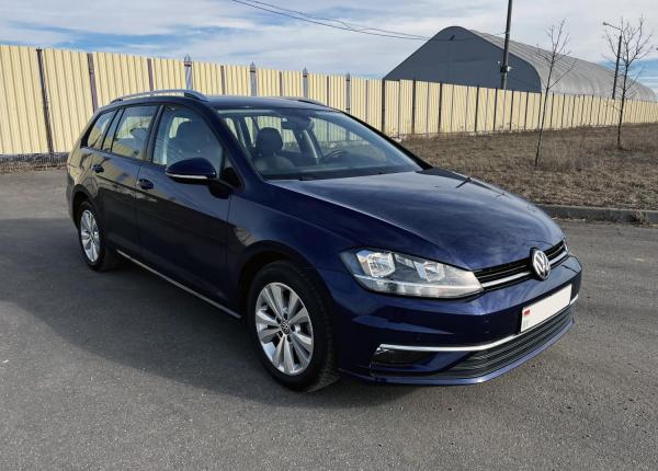 Volkswagen Golf, 2020 год выпуска с двигателем Бензин, 41 488 BYN в г. Минск