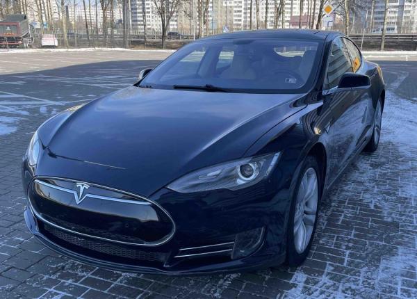 Tesla Model S, 2014 год выпуска с двигателем Электро, 49 659 BYN в г. Минск