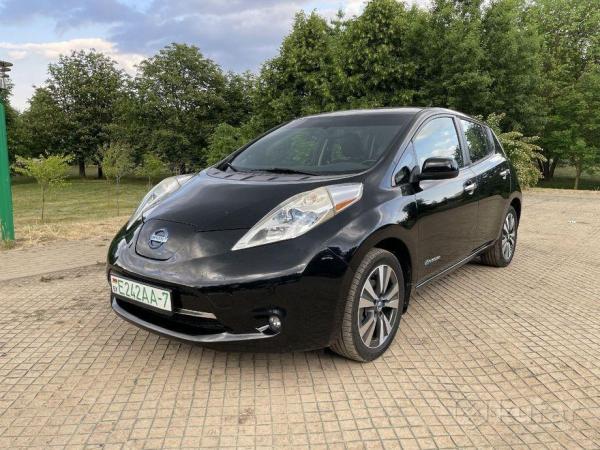 Nissan Leaf, 2013 год выпуска с двигателем Электро, 34 308 BYN в г. Минск