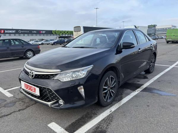 Toyota Camry, 2017 год выпуска с двигателем Бензин, 63 996 BYN в г. Минск