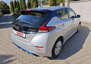 Nissan Leaf в лизинг