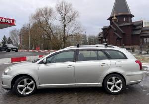 Toyota Avensis в лизинг