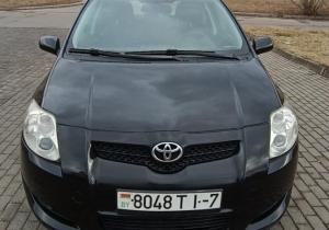 Toyota Auris в лизинг