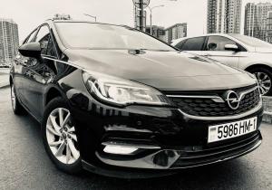 Opel Astra в лизинг