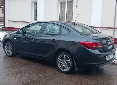 Фото Opel Astra