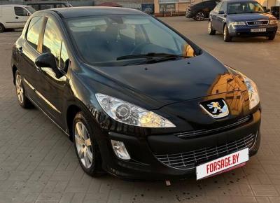 Фото Peugeot 308