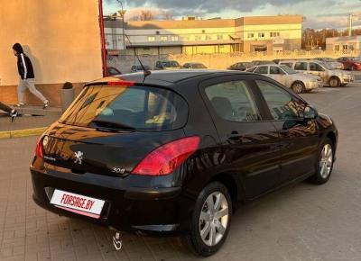 Фото Peugeot 308