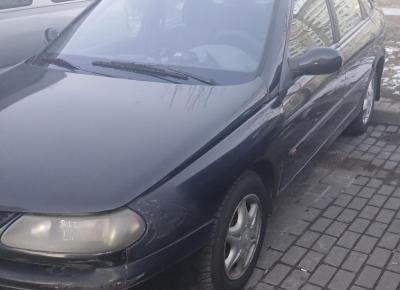 Фото Renault Laguna