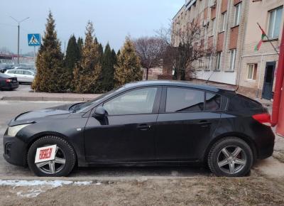 Фото Chevrolet Cruze