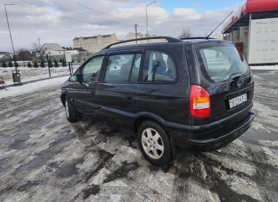 Фото Opel Zafira