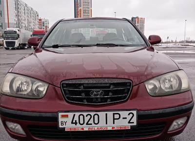 Фото Hyundai Elantra