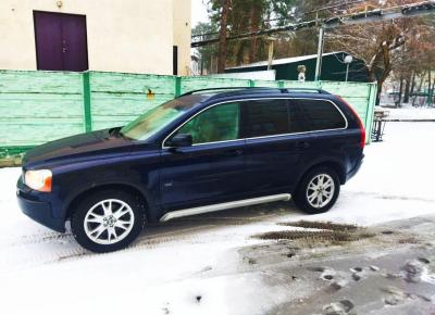 Фото Volvo XC90