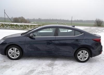 Фото Hyundai Elantra