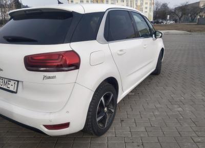 Фото Citroen C4 Picasso