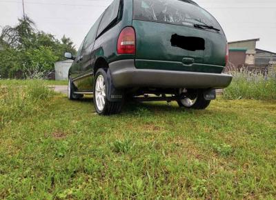 Фото Chrysler Voyager