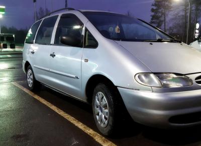 Фото Ford Galaxy