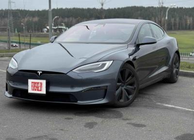 Фото Tesla Model S