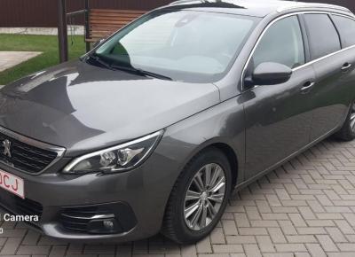 Фото Peugeot 308