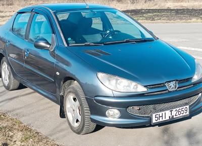 Фото Peugeot 206