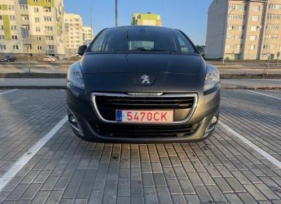 Фото Peugeot 5008