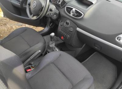 Фото Renault Clio