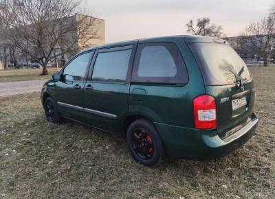 Фото Mazda MPV