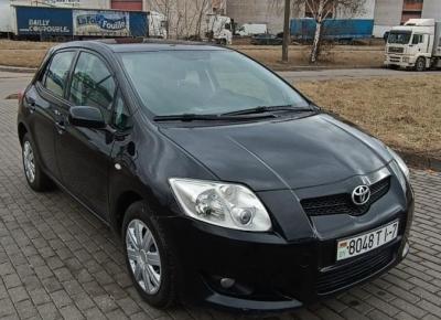 Фото Toyota Auris