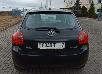 Фото Toyota Auris