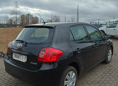 Фото Toyota Auris