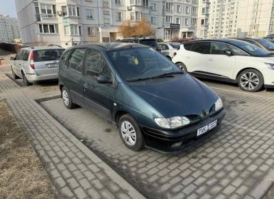 Фото Renault Scenic