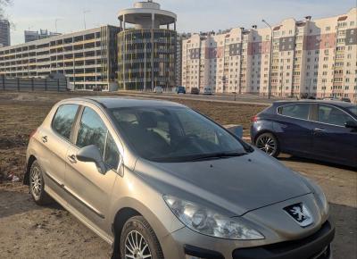 Фото Peugeot 308