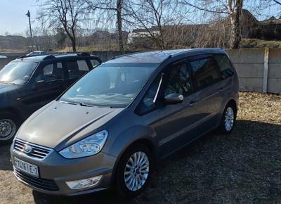 Фото Ford Galaxy