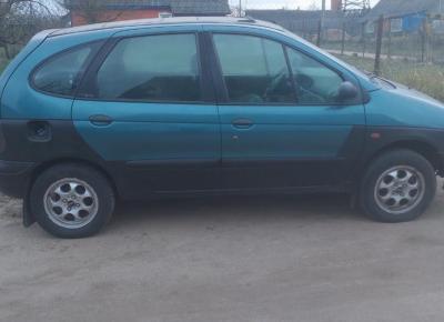 Фото Renault Scenic