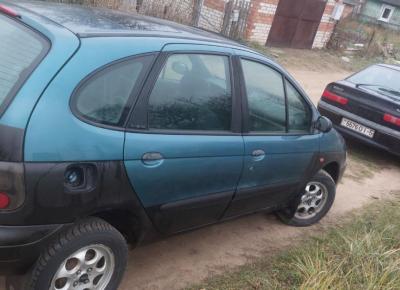 Фото Renault Scenic