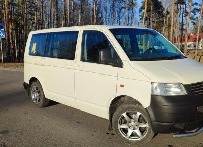 Фото Volkswagen Transporter