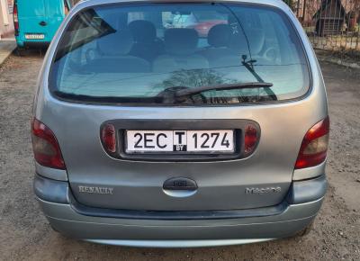 Фото Renault Scenic