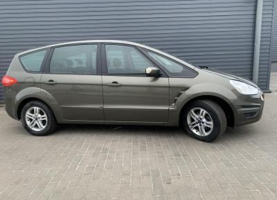 Фото Ford S-Max