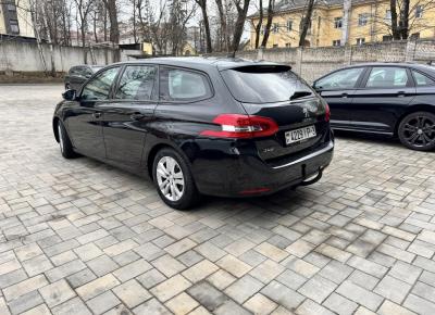 Фото Peugeot 308