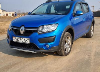 Фото Renault Sandero