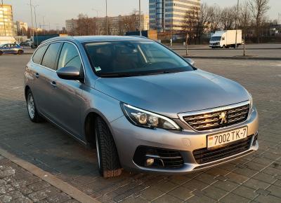 Фото Peugeot 308