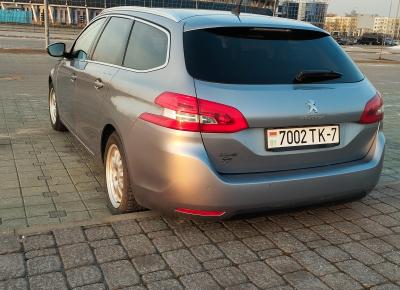 Фото Peugeot 308