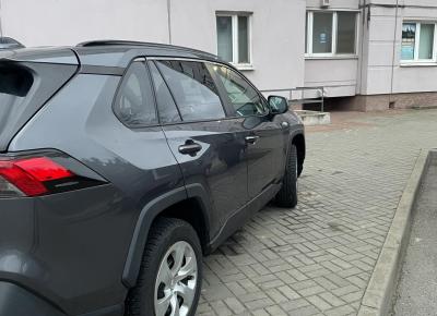 Фото Toyota RAV4